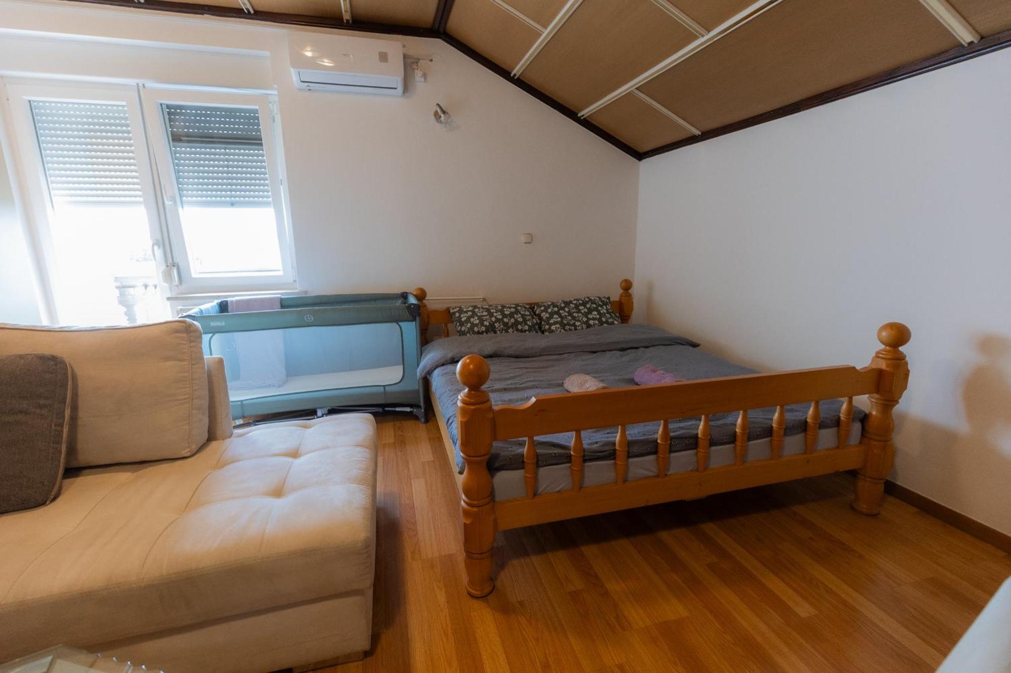 Rooms Kozarje Ljubljana Eksteriør billede